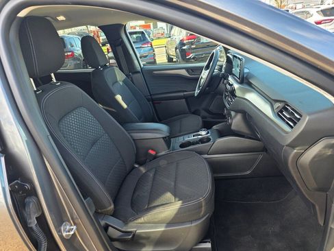 Used 2024 Ford Escape Active image 23