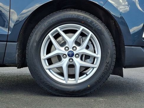 Certified 2022 Ford Edge SEL w/ Convenience Package AWD/4WD image 8