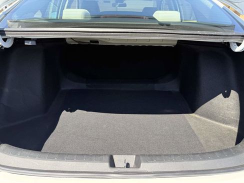 Used 2022 Honda Civic LX image 23
