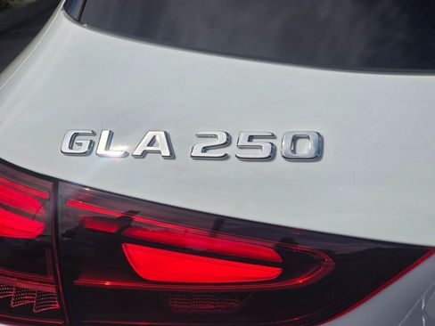 New 2026 Mercedes-Benz GLA 250 4MATIC image 31