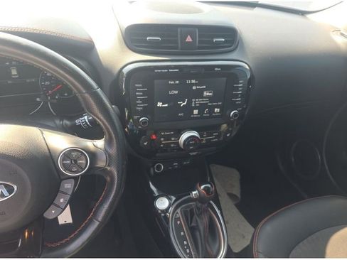 Used 2018 Kia Soul ! w/ Tech Package image 13