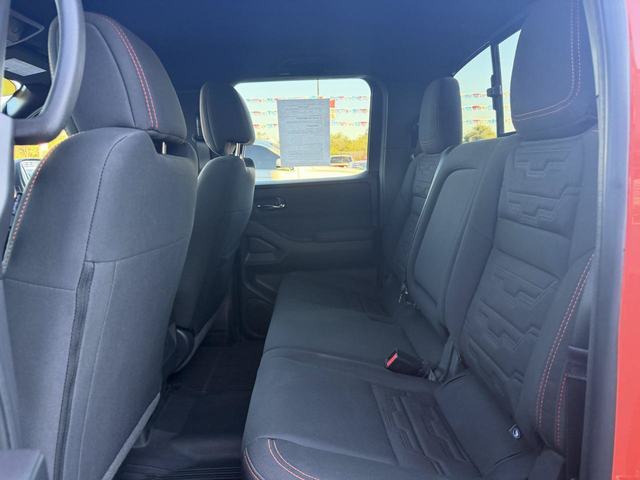 Used 2025 Nissan Frontier PRO-4X w/ Interior Protection Package AWD/4WD image 17