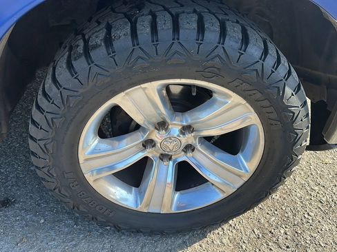 Used 2016 RAM 1500 Classic SLT w/ Luxury Group image 15