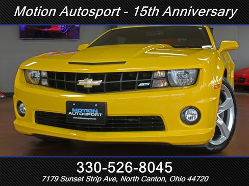 Used 2012 Chevrolet Camaro SS RWD image 50