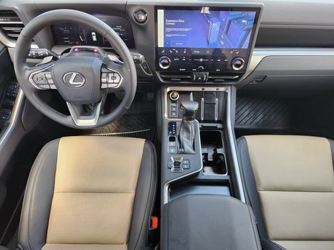 Used 2024 Lexus GX 550 AWD/4WD image 26