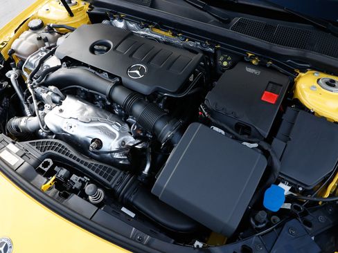 Used 2020 Mercedes-Benz CLA 250 image 51