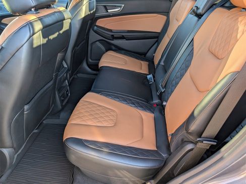 Used 2024 Ford Edge Titanium w/ Titanium Elite Package image 30