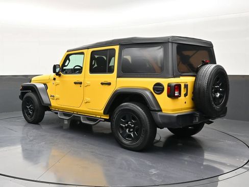 Used 2020 Jeep Wrangler Unlimited Sport AWD/4WD image 3