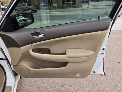 Used 2006 Honda Accord EX-L image 23