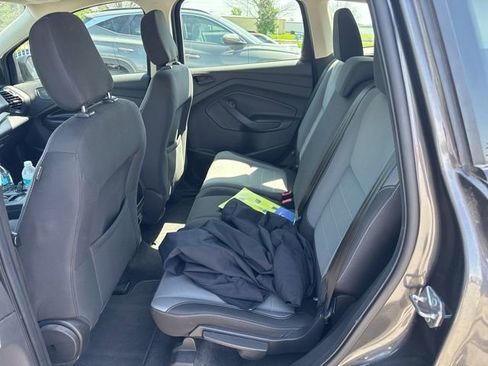 Used 2018 Ford Escape S FWD image 5