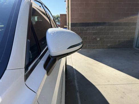 Used 2025 Genesis GV70 2.5T w/ Sport Prestige Package image 12