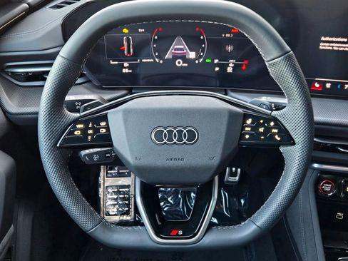New 2025 Audi SQ5 Premium Plus image 14