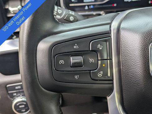 Certified 2025 GMC Sierra 1500 SLT image 23