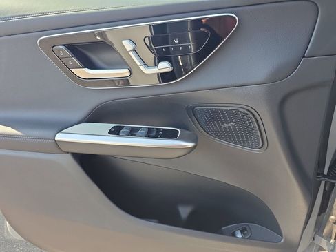 New 2026 Mercedes-Benz GLC 300 4MATIC image 26