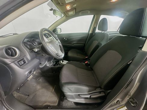Used 2019 Nissan Versa SV w/ SV Special Edition Package FWD image 13
