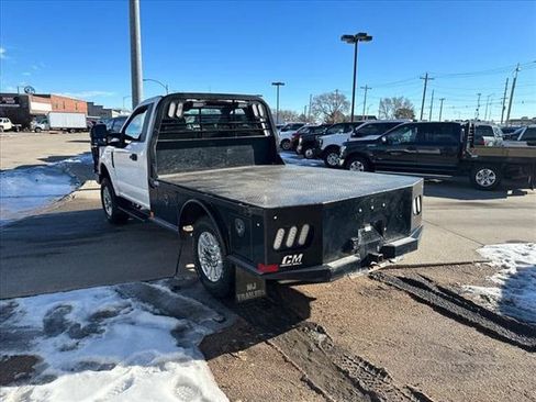 Used 2019 Ford F250 XL w/ STX Appearance Package AWD/4WD image 3