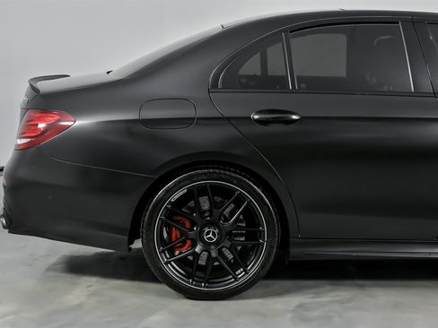 Used 2019 Mercedes-Benz E 63 AMG S image 13