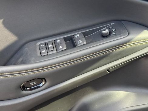 New 2026 Jeep Cherokee Limited AWD/4WD image 25