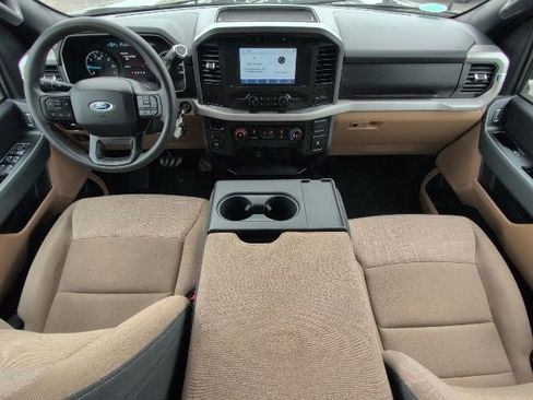 Used 2023 Ford F150 XLT AWD/4WD image 5