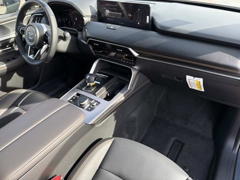 New 2026 MAZDA CX-90 Plug-In Hybrid w/ Premium Plus AWD/4WD image 26