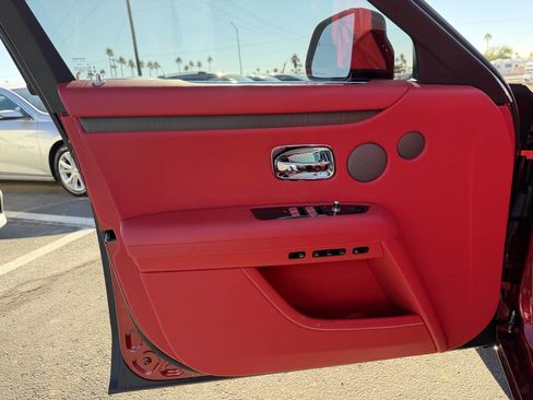 Used 2024 Rolls-Royce Ghost image 20