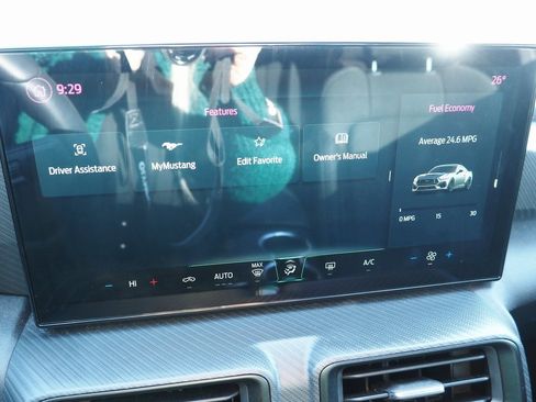 Used 2024 Ford Mustang Coupe image 33