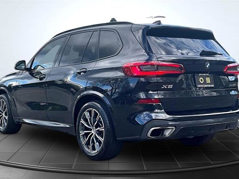 Used 2019 BMW X5 xDrive40i w/ M Sport Package image 4