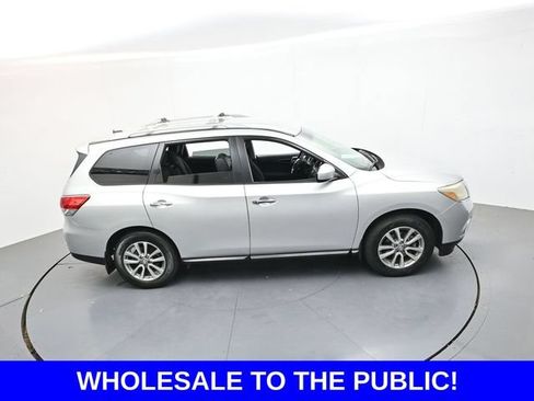 Used 2014 Nissan Pathfinder SV FWD image 44