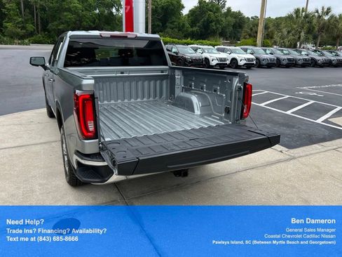 Used 2025 GMC Sierra 1500 SLT RWD image 32