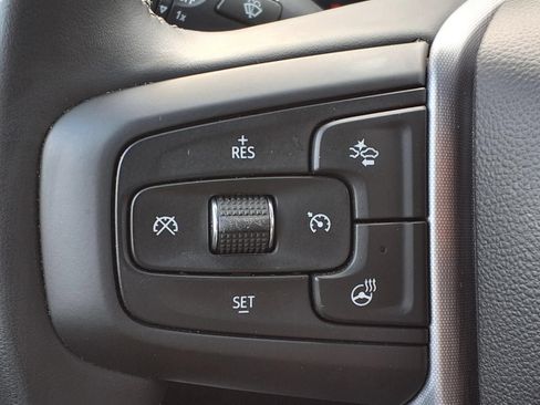 Used 2025 GMC Sierra 1500 SLT AWD/4WD image 12