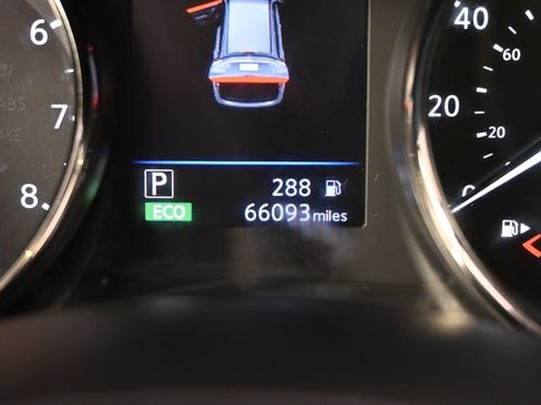 Used 2018 Nissan Rogue SL w/ Premium Package AWD/4WD image 26