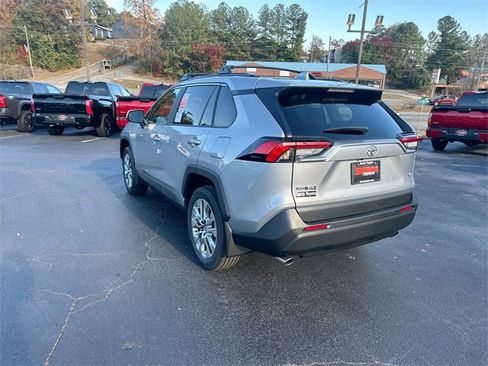 New 2025 Toyota RAV4 XLE Premium image 15