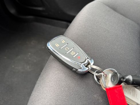 Used 2023 Chevrolet Malibu LT w/ Driver Confidence Package image 21