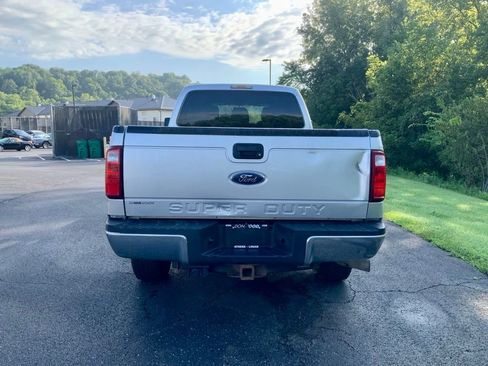 Used 2016 Ford F350 XLT w/ Camper Package AWD/4WD image 11