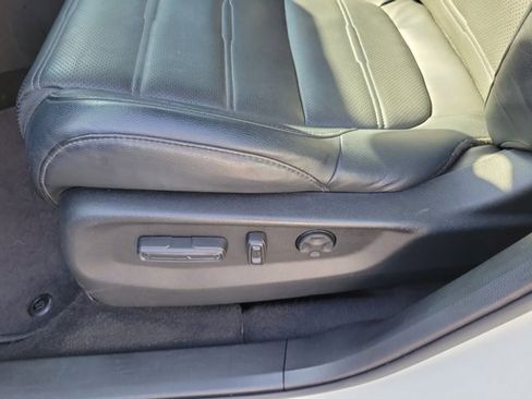 Used 2017 Honda CR-V Touring image 20