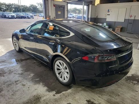 Used 2019 Tesla Model S 100D image 3