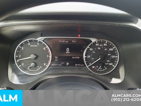 Used 2024 Nissan Rogue S image 16