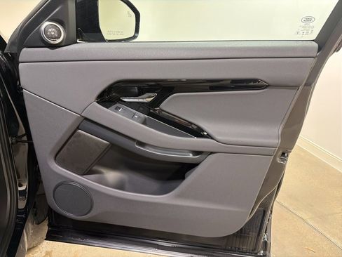 New 2026 Land Rover Range Rover Evoque S image 23