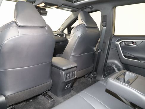 Used 2021 Toyota RAV4 XSE image 56