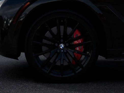 New 2026 BMW X6 xDrive40i w/ Executive Package image 7