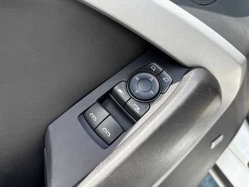 Used 2023 Chevrolet Camaro LT w/ Technology Package RWD image 13