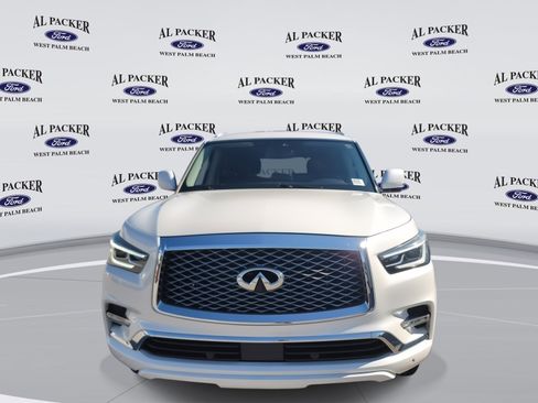 Used 2019 INFINITI QX80 Luxe w/ 22" Wheel Package image 8