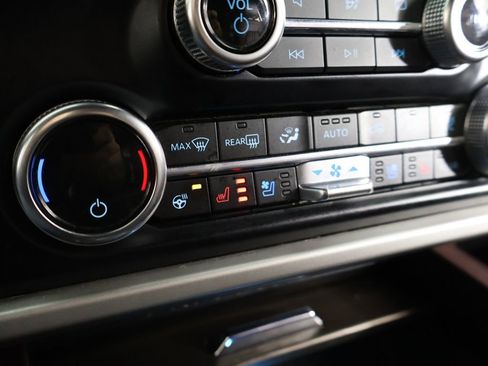 Used 2024 Ford Expedition Limited RWD image 57