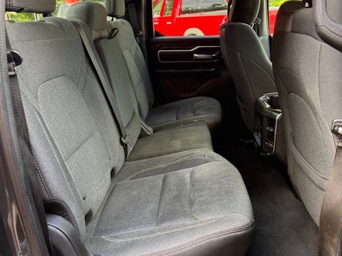 Used 2019 RAM 1500 Big Horn AWD/4WD image 18