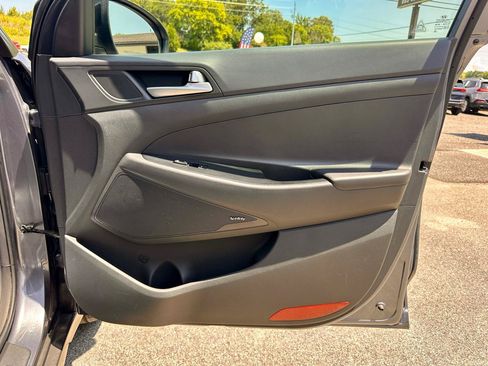 Used 2019 Hyundai Tucson Night FWD image 38