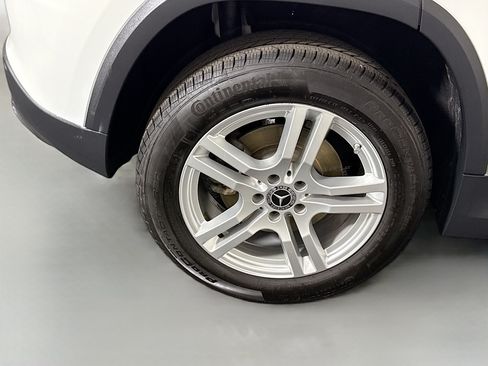 Used 2022 Mercedes-Benz GLA 250 4MATIC w/ Premium Package Lite image 33