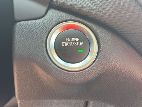 Used 2023 Chevrolet Equinox RS AWD/4WD image 31