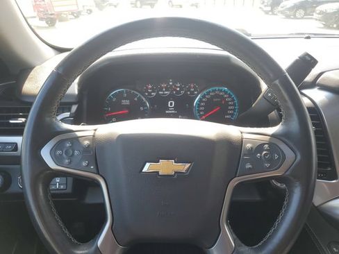 Used 2019 Chevrolet Tahoe Premier AWD/4WD image 25