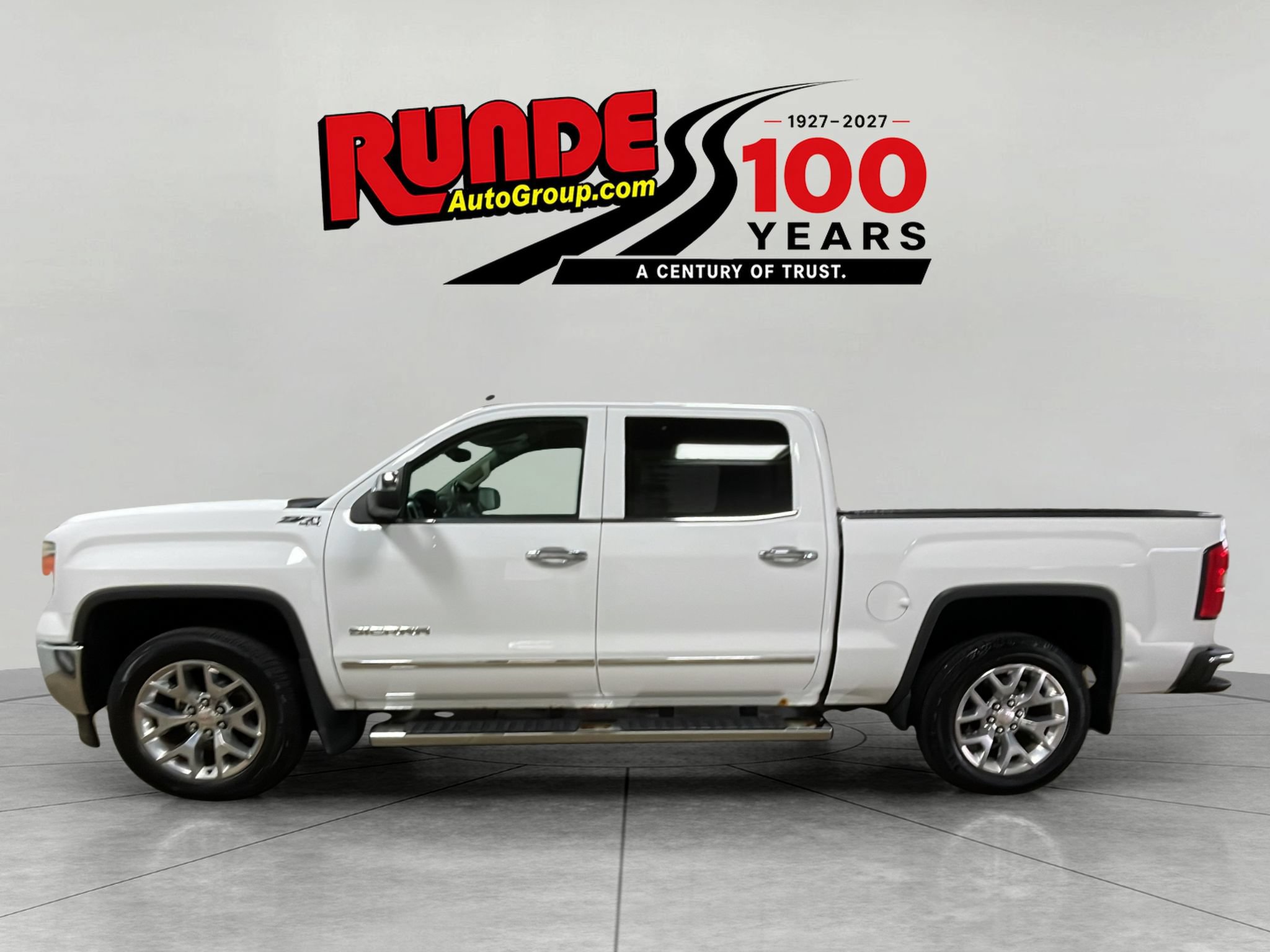 Used 2015 GMC Sierra 1500 SLT AWD/4WD image 3