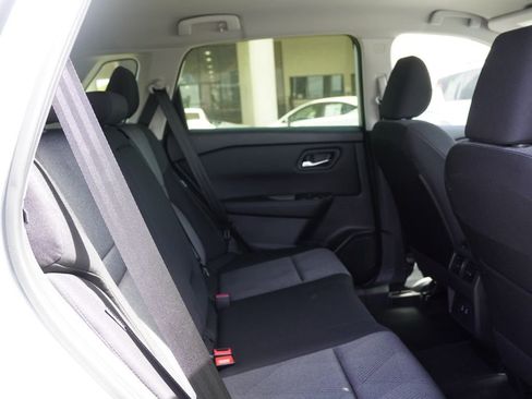 New 2025 Nissan Rogue SV image 19